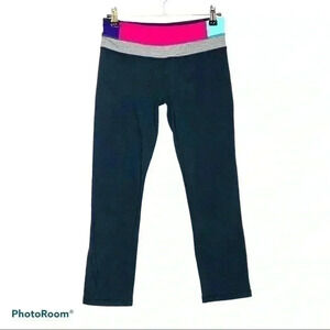Lululemon Athletica Capri Leggings